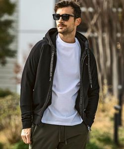 パイピングロゴワイドスピンドルパーカー ブラック 1PIU1UGUALE3 RELAX ウノピゥウノウグァーレトレ リラックス