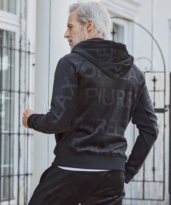 1PIU1UGUALE3 RELAX「エンボスロゴベロアパーカー」 BLACK【ウノピゥ