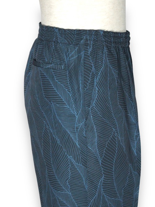 �磻�ɥ��륨�åȥѥ�� LONGCHAMP �ͥ��ӡ� ABAHOUASE ���Хϥ���