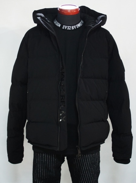 1PIU1UGUALE3 RELAX「バックロゴダウンジャケット」BLACK【ウノピゥ