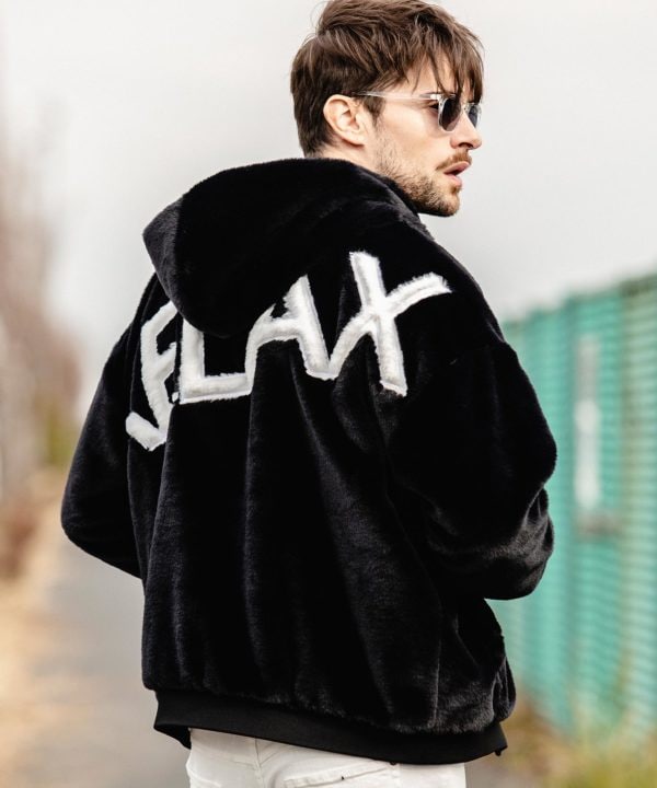 1PIU1UGUALE3 RELAX「フェイクファーロゴパーカー」BLACK【ウノピゥ