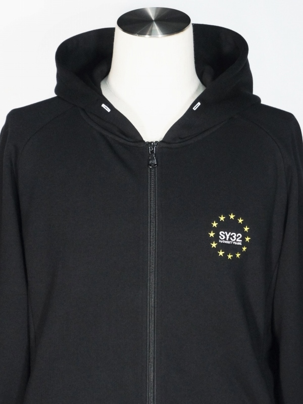 SY32 by SWEET YEARSWORLD STAR ZIP HOODIEBLACK