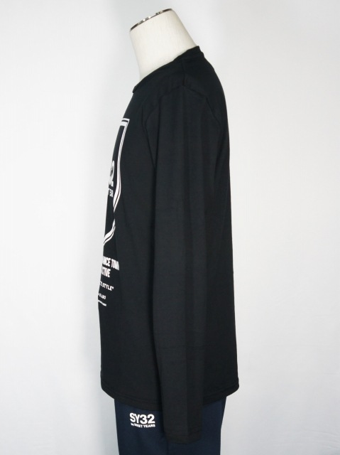 SY32 by SWEET YEARS��SHIELD EMBLEM L/S TEE��BLACK