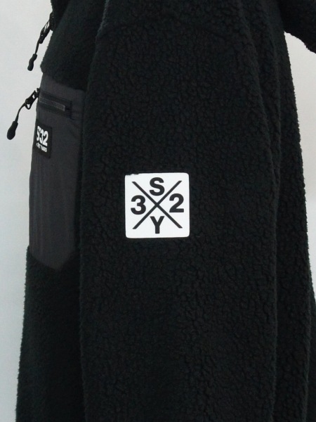 SY32 by SWEET YEARS「POLARTEC REVERSIBLE HOODIE」 BLACK【エスワイ