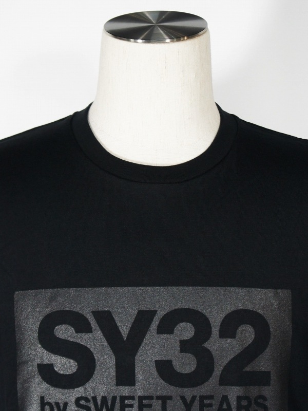 T����� BOX LOGO TEE BLACK��BLACK Y32 by SWEET YEARS