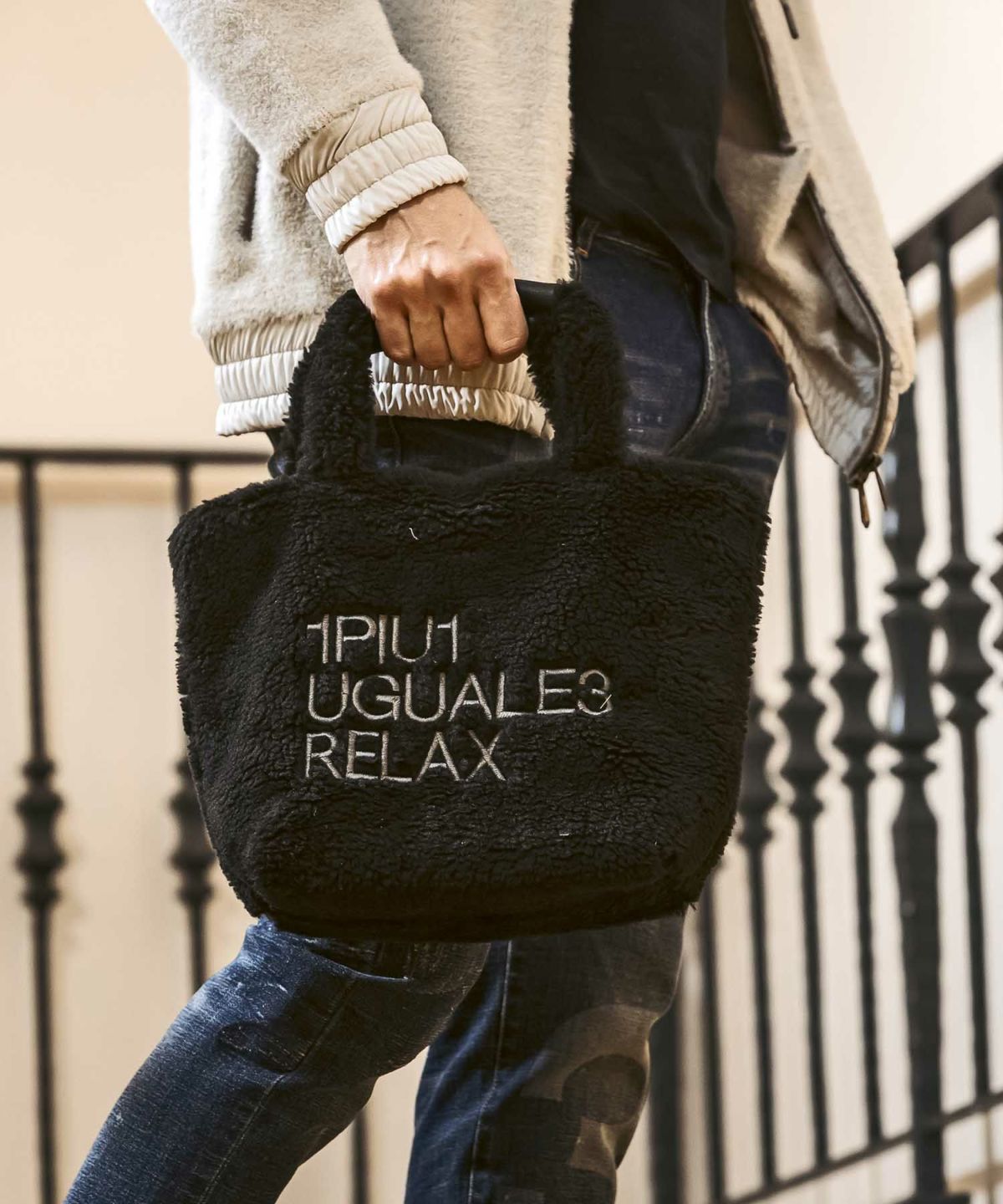 �ܥ��ߥ˥ȡ��ȥХå� �֥�å� 1PIU1UGUALE3 RELAX ���Υԥ����Υ���������ȥ� ���å���