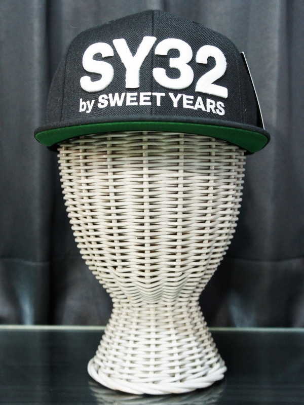 3D LOGO SNAPBACK CAP BLACK��WHITE SY32 by SWEET YEARS �����磻�����ƥ��ȥ��Х����������ȥ��䡼�������ʥåץХå�����åס�