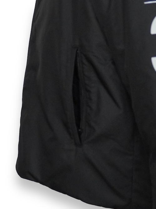 ���󥷥�졼����󥸥㥱�å� SHIELD LOGO INSULATION JK 13483 BLACK SY32 by SWEET YEARS �����磻�����ƥ��ȥ��Х����������ȥ��䡼��