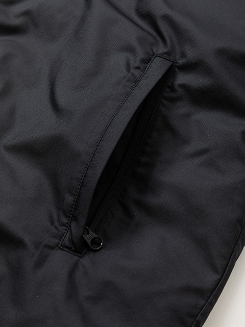 ���󥷥�졼����󥸥㥱�å� SHIELD LOGO INSULATION JK 13483 BLACK SY32 by SWEET YEARS �����磻�����ƥ��ȥ��Х����������ȥ��䡼��