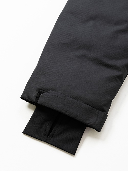 ���󥷥�졼����󥸥㥱�å� SHIELD LOGO INSULATION JK 13483 BLACK SY32 by SWEET YEARS �����磻�����ƥ��ȥ��Х����������ȥ��䡼��