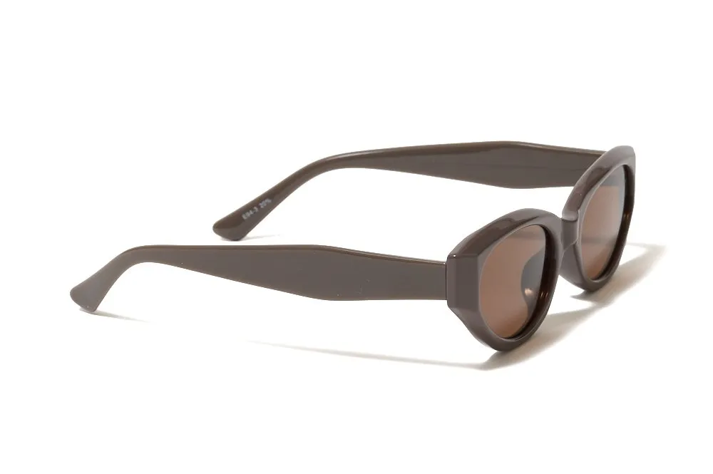 ���󥰥饹�ڥ������ա�Salem Greige ELEBROU eyewear ����֥�