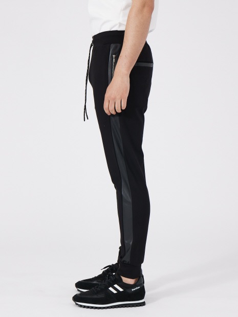 5351POUR LES HOMMES�� ��LEON�����ۥ���ӥ͡������쥶���ѥ�ġץ֥�å�