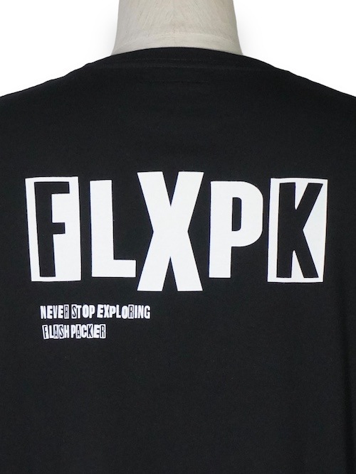 �ӥå����륨�å� TEE (XT-POS) BLACK FLASH PACKER �ե�å���ѥå���