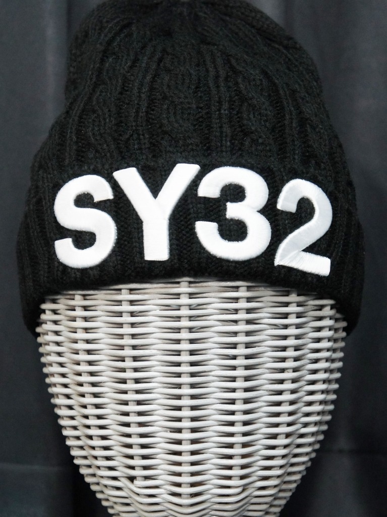 SY32 by SWEET YEARS��3D LOGO CABLE KNIT CAP��BLACK��WHITE�ڥ����磻�����ƥ��ȥ��Х����������ȥ��䡼�����˥åȥ���åס��֥�å��ߥۥ磻�ȡ�
