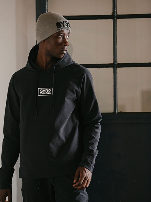 SY32 by SWEET YEARS��STORM FLEECE HOODIE��BLACK