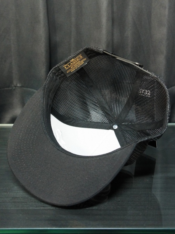 SY32 by SWEET YEARS「3D LOGO SNAPBACK MESH CAP」BLACK×WHITE