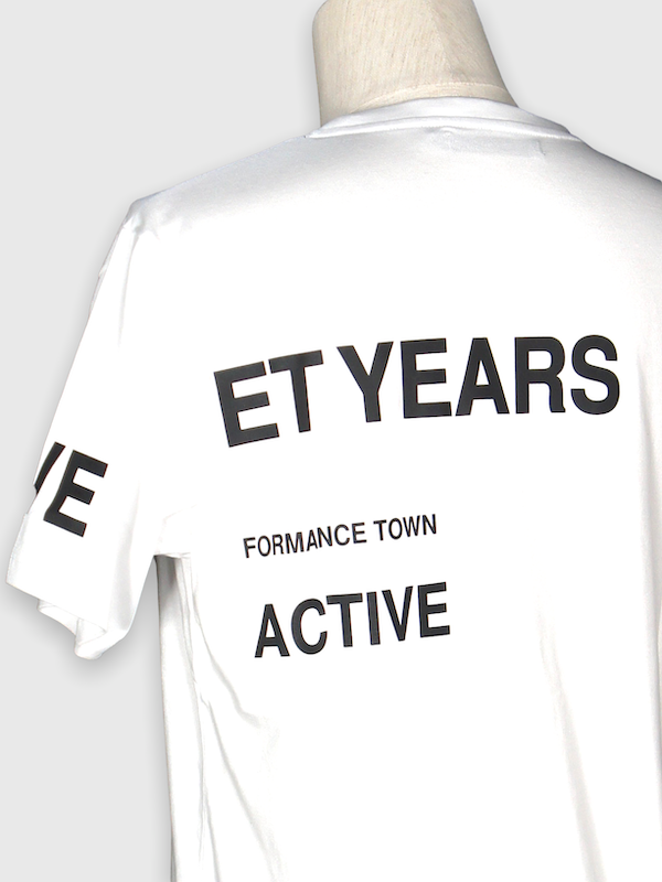 SY32 by SWEET YEARS��AROUND LOGO TEE��WHITE