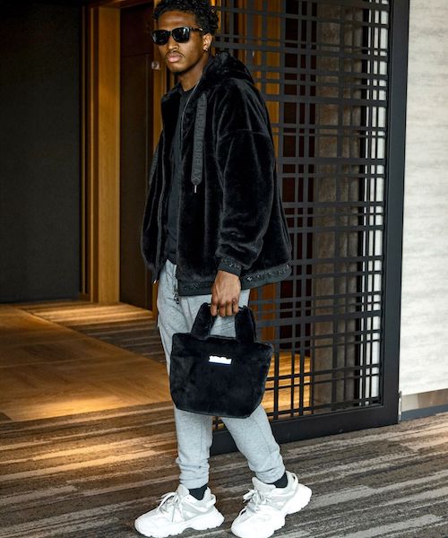 ����С������ץ졼�ȥե����ߥ˥ȡ��ȥХå� �֥�å� 1PIU1UGUALE3 RELAX ���Υԥ����Υ���������ȥ� ���å���