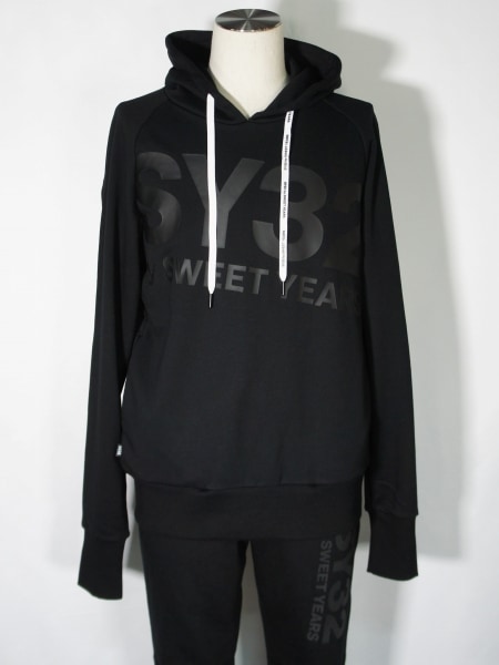SY32 by SWEET YEARS��BIG LOGO HOODIE��BLACK��BLACK�ڥ����磻�����ƥ��ȥ��Х����������ȥ��䡼����