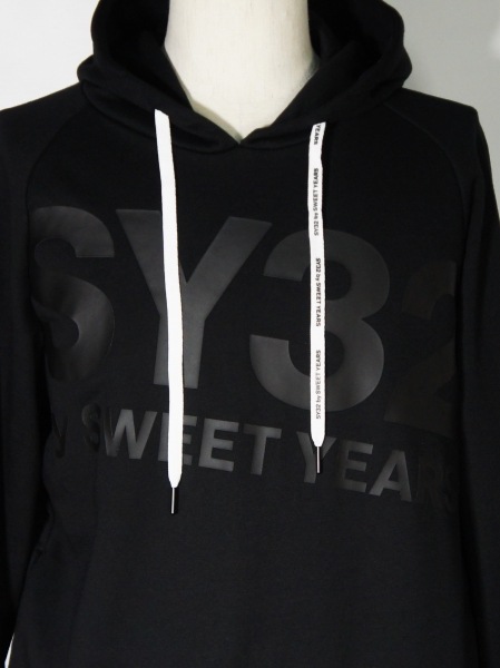 SY32 by SWEET YEARS��BIG LOGO HOODIE��BLACK��BLACK�ڥ����磻�����ƥ��ȥ��Х����������ȥ��䡼����