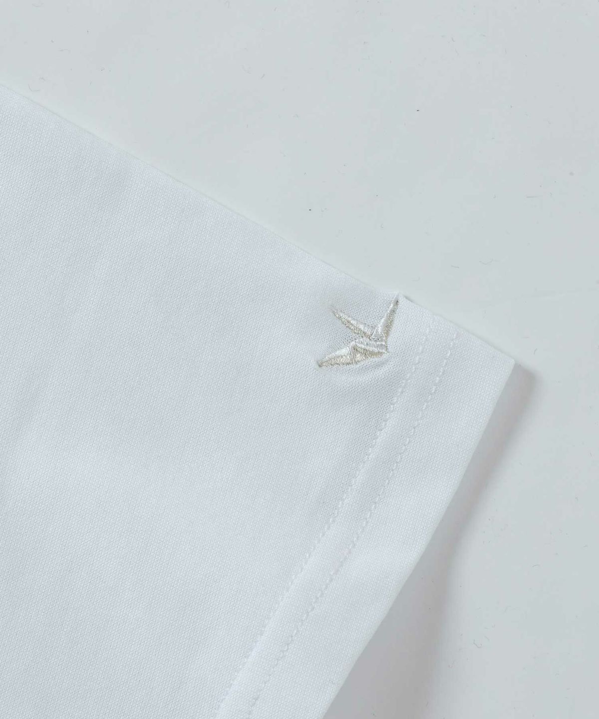 30��OFF �饤�󥹥ȡ��󥵥��ɥ���ȾµT����� �ۥ磻�� 1PIU1UGUALE3 RELAX ���Υԥ����Υ���������ȥ� ���å���