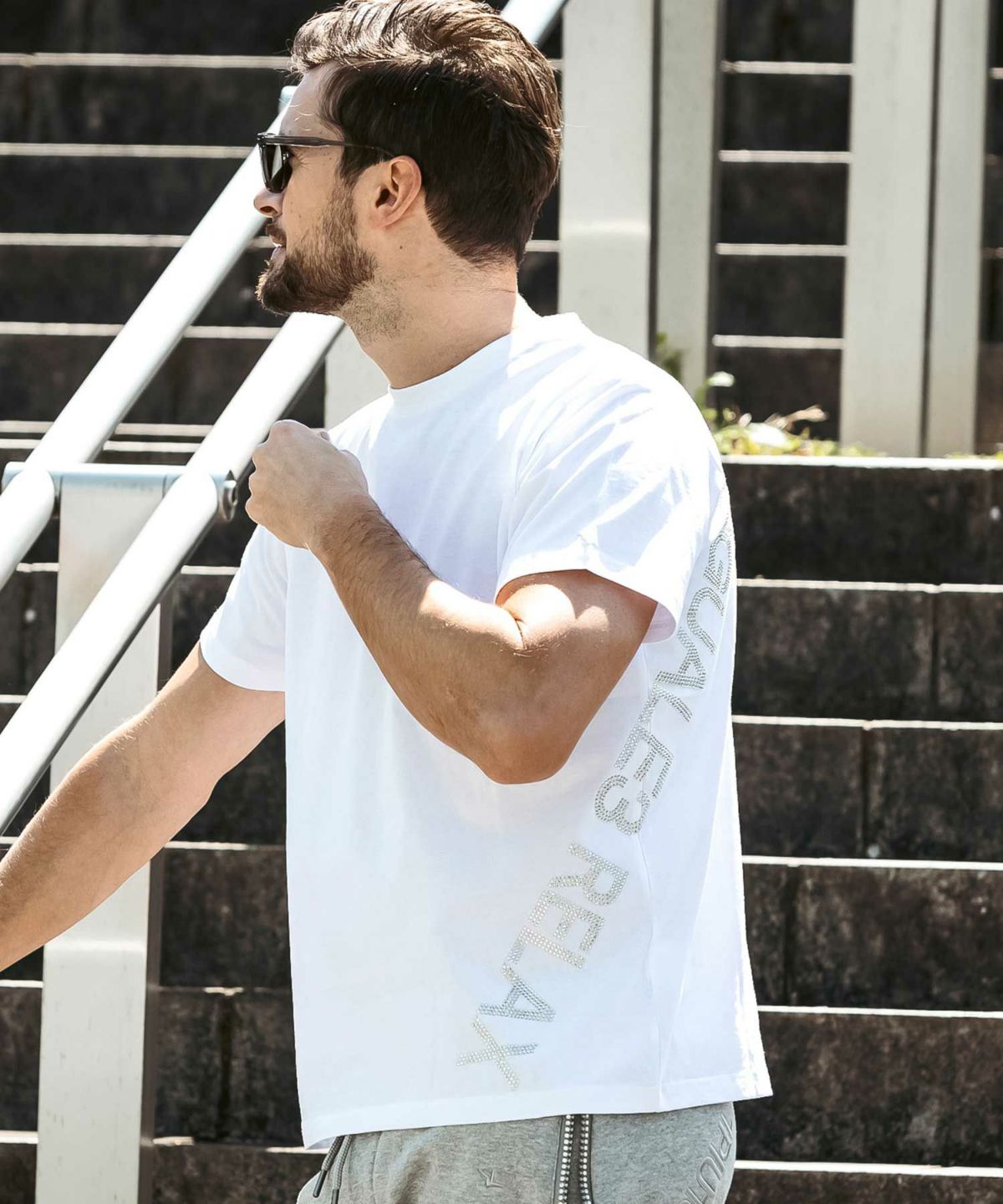 30��OFF �饤�󥹥ȡ��󥵥��ɥ���ȾµT����� �ۥ磻�� 1PIU1UGUALE3 RELAX ���Υԥ����Υ���������ȥ� ���å���