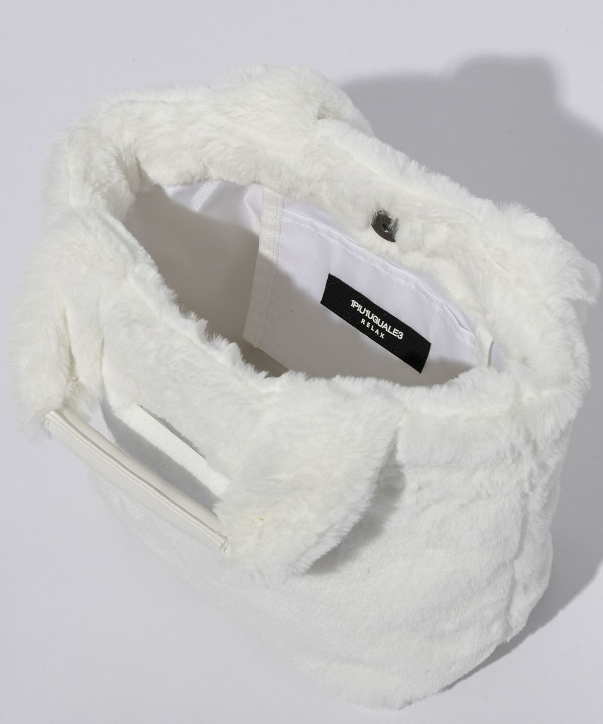 ����С������ץ졼�ȥե����ߥ˥ȡ��ȥХå� �ۥ磻�� 1PIU1UGUALE3 RELAX ���Υԥ����Υ���������ȥ� ���å���