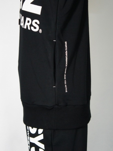 SY32 by SWEET YEARS「BIG LOGO HOODIE」BLACK×WHITE【エスワイ