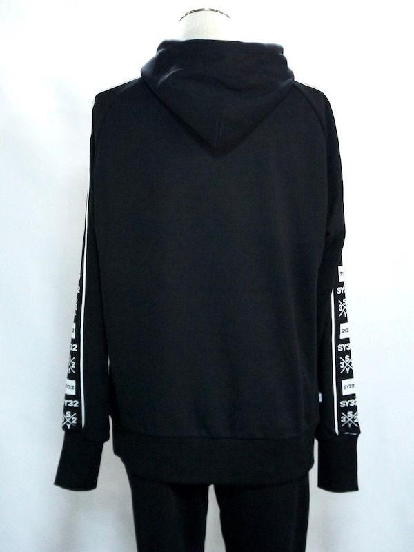 SY32 by SWEET YEARS��LINE TAPE P/O HOODIE��BLACK�ڥ����磻�����ƥ��ȥ��Х����������ȥ��䡼����