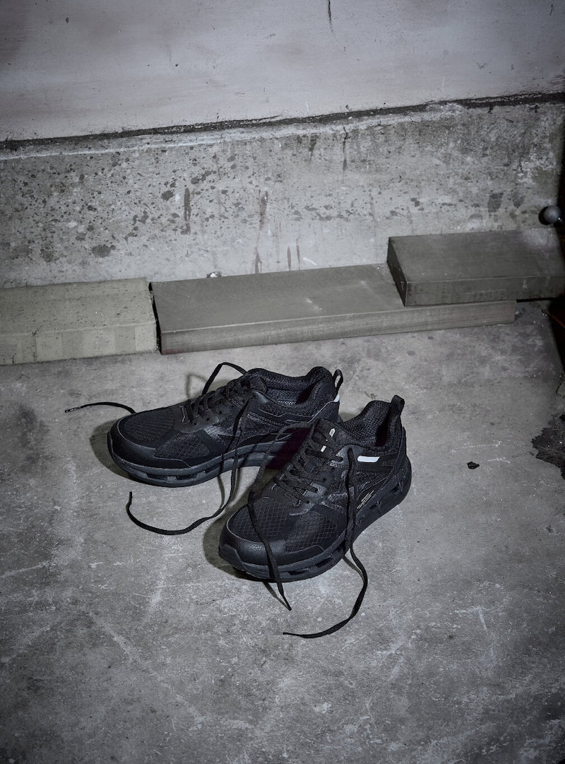 ���ˡ����� VENTIRIS_Black M1110M MOISTHROUGH360 �⥤���롼360