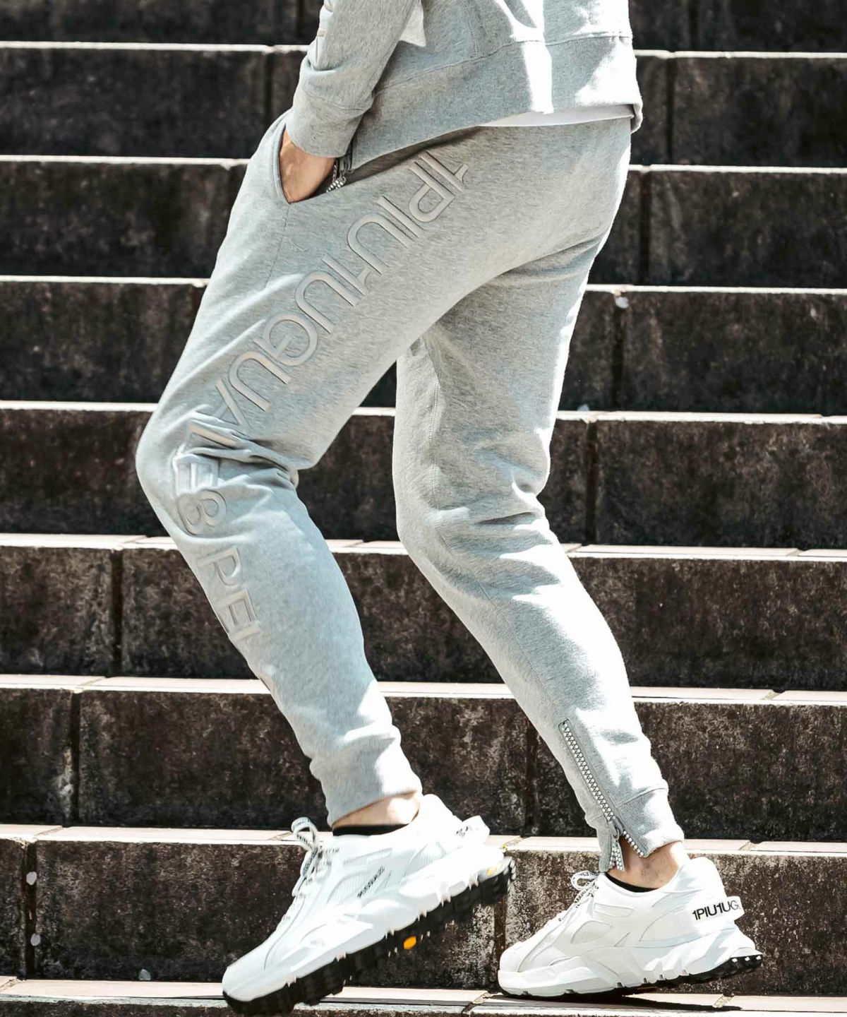 30%OFF �饤�󥹥ȡ���ɽ������������åȥѥ�� ���졼 1PIU1UGUALE3 RELAX ���Υԥ����Υ���������ȥ� ���å���