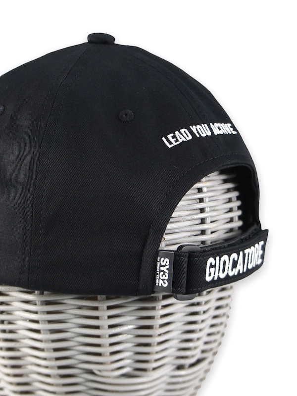 SY32 by SWEET YEARS ��MINI METALLIC TAG CAP��BLACK