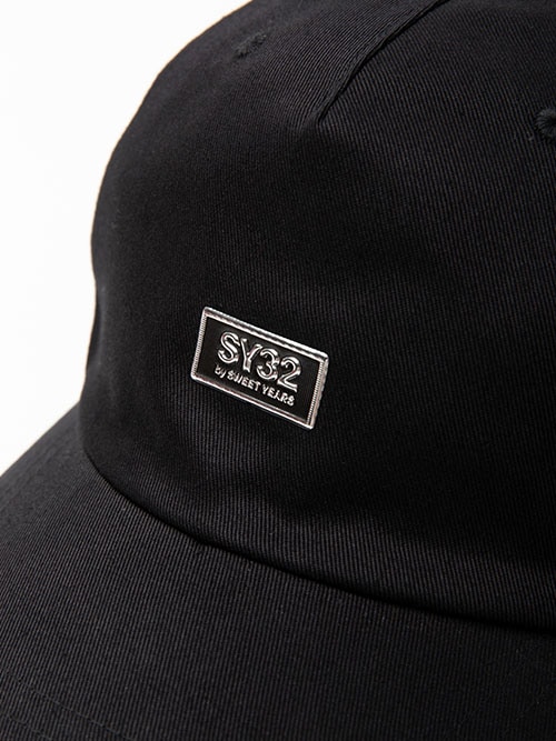 SY32 by SWEET YEARS ��MINI METALLIC TAG CAP��BLACK