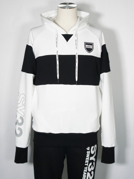 SY32 by SWEET YEARS��EXCHANGE P/O HOODIE��WHITE
