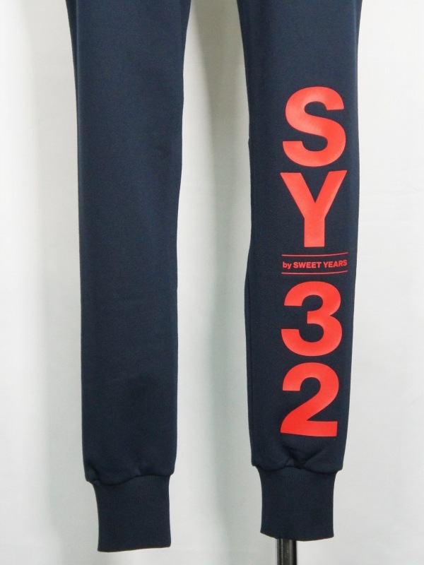 SY32 by SWEET YEARS��SHIELD LOGO SWEAT PANTS��NAVY