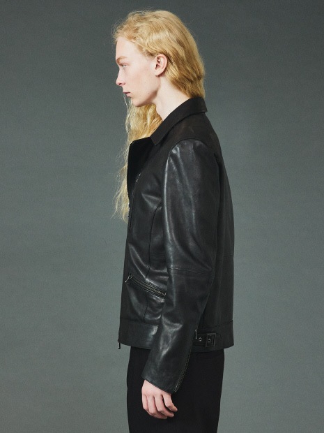 ���ߥ��֥� �쥶�����㥱�å� �֥�å� 5351POUR LES HOMMES 5351�ס��롦����