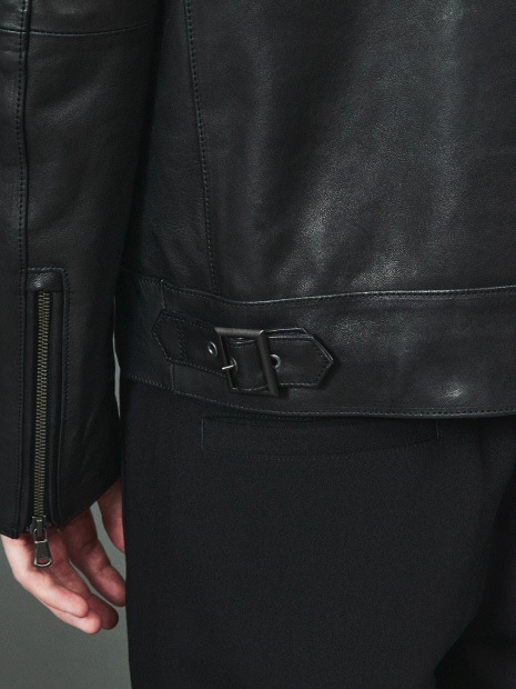 ���ߥ��֥� �쥶�����㥱�å� �֥�å� 5351POUR LES HOMMES 5351�ס��롦����