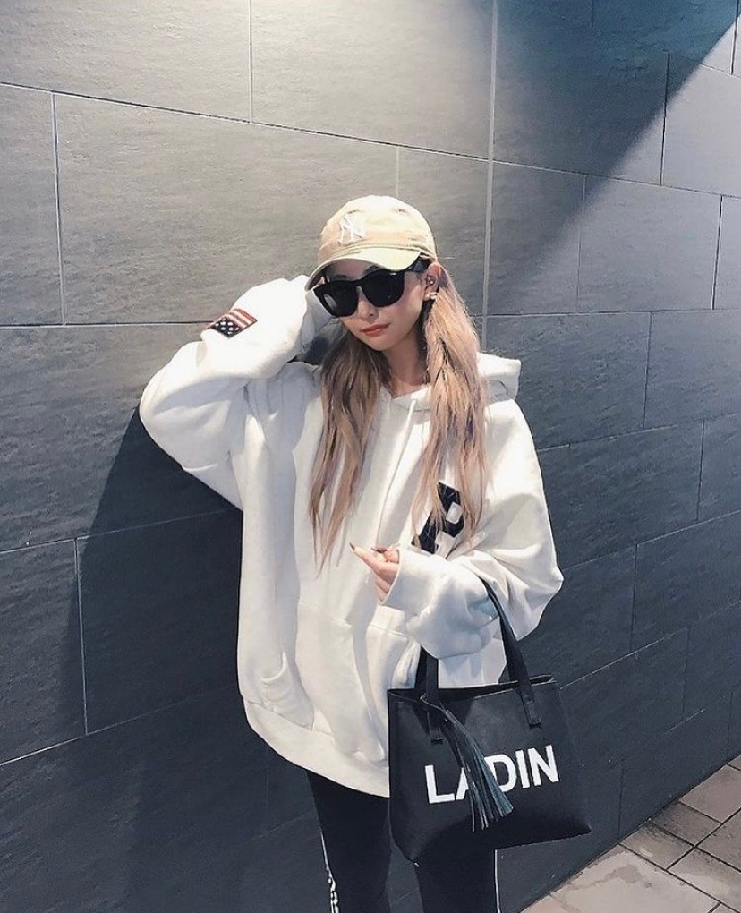 LADIN�֥ߥ˥ȡ��ȥХå�/�ݡ����ա�BLACK�ڥ�ǥ����