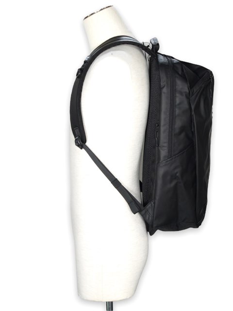 SY32 by SWEET YEARS�֡�LINNELL'S�ۡ�RIPSTOP NYLON BACKPACK��BLACK