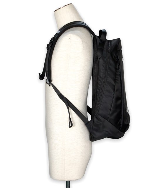 SY32 by SWEET YEARS�֡�LINNELL'S�ۡ�SATIN BACKPACK��BLACK