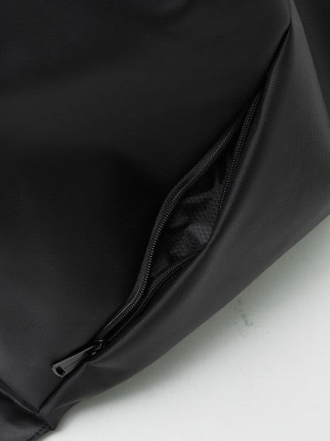 �ڷ��̡�������Ǻ����� �桼�ƥ���ƥ� ���ŤޥХå� A4�������б� 15.6�����PC��Ǽ��ǽ �֥�å� alfredoBANNISTER ����ե�åɥХ˥�����