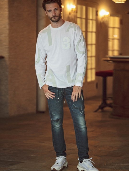 1PIU1UGUALE3 RELAX�֥��������ĹµT����ġ�WHITE�ڥ��Υԥ����Υ���������ȥ� ���å�����