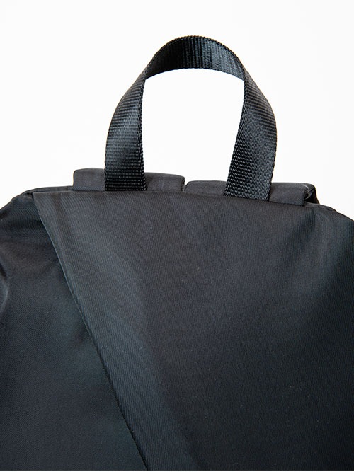 �Хå��ѥå� SLASH ZIP BACKPACK BLACK SY32 by SWEET YEARS