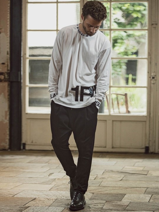 1PIU1UGUALE3 RELAX�֥磻�ɥͥå�����ĹµT����ġ�WHITE�ڥ��Υԥ����Υ���������ȥ� ���å�����