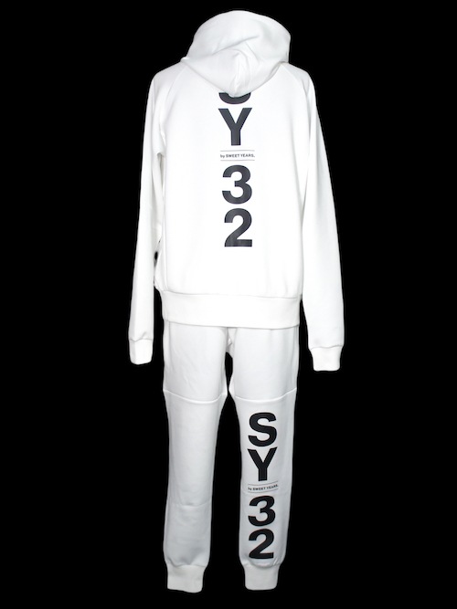 PO�ա��ǥ��� DOUBLE KNIT EMBOSS CAMO SHIELD LOGOP/O HOODIE WHITE SY32 by SWEET YEARS �����磻�����ƥ��ȥ��Х����������ȥ��䡼��