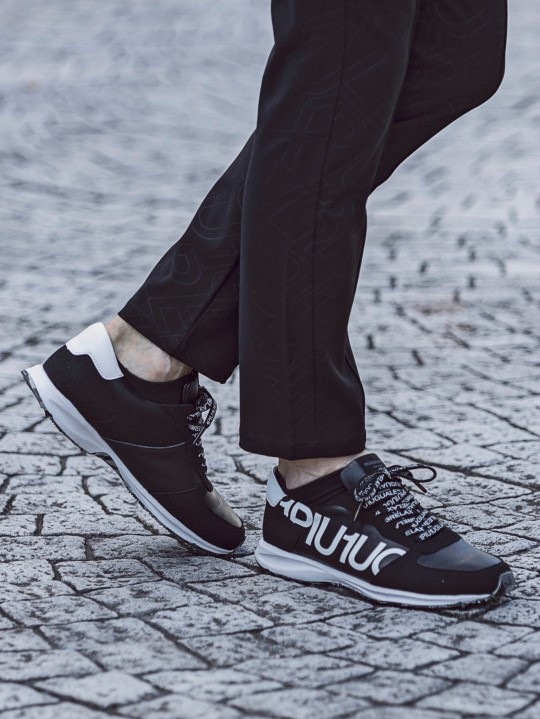 1PIU1UGUALE3 RELAX�֥����å������ȥ졼�˥󥰥��ˡ������� BLACK�ڥ��Υԥ����Υ���������ȥ� ���å�����