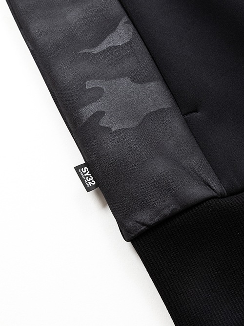 ZIP�ա��ǥ��� DOUBLE KNIT EMBOSS CAMO SHIELD LOGO ZIP HOODIE BLACK��WHITE SY32 by SWEET YEARS �����磻�����ƥ��ȥ��Х����������ȥ��䡼��