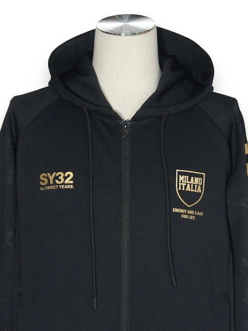 ZIP�ա��ǥ��� DOUBLE KNIT EMBOSS CAMO SHIELD LOGO ZIP HOODIE BLACK��GOLD SY32 by SWEET YEARS �����磻�����ƥ��ȥ��Х����������ȥ��䡼��