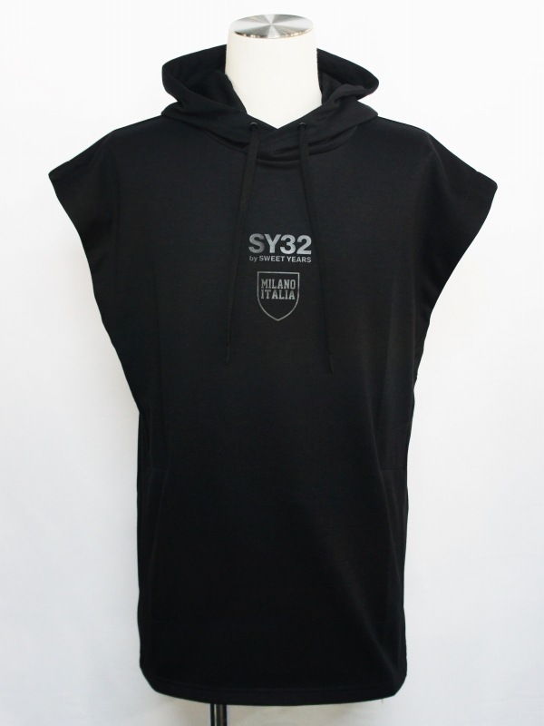 SY32 by SWEET YEARS「SLEEVELESS HOODIE」BLACK 定価:13,200円 