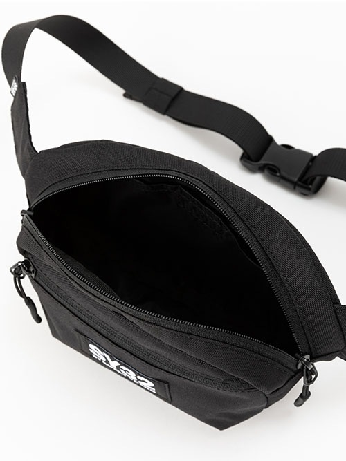 BODY BAG BLACK SY32 by SWEET YEARS